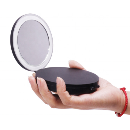 Compacte driezijdige reisspiegel met LED-licht (5x en 10x vergroting) - Zwart